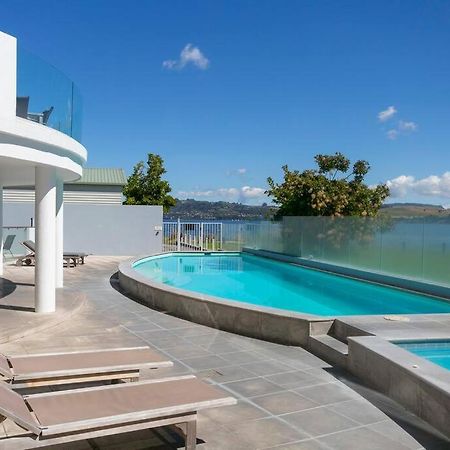 Waimahana - Luxury By The Lake Таупо Екстериор снимка